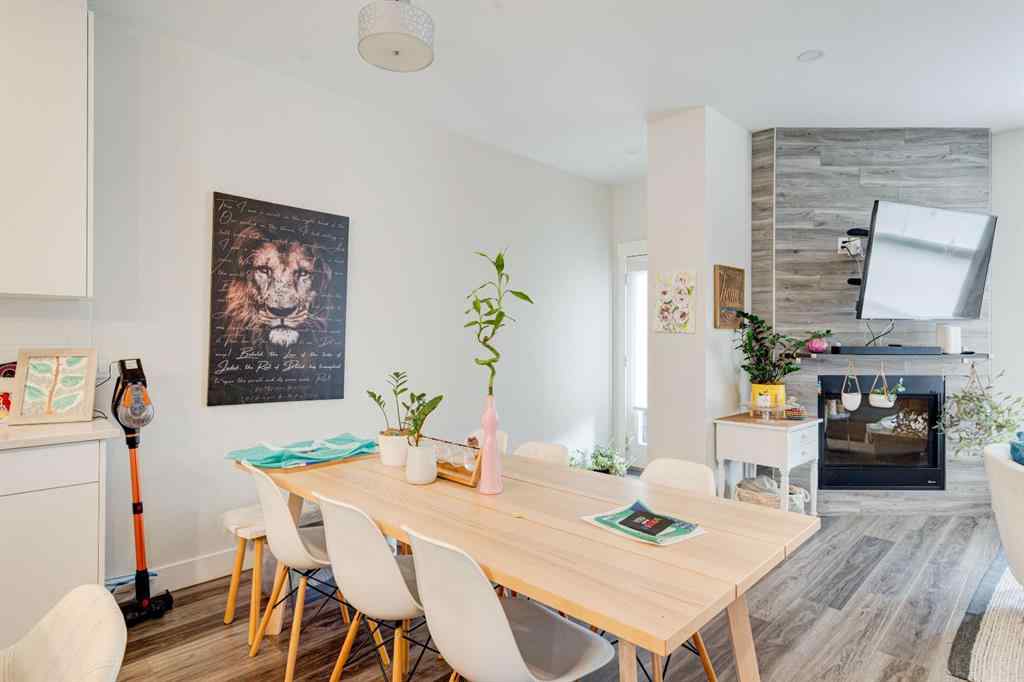 MLS® A2249296 - 2020 40 Street SE in Forest Lawn Calgary, Residential