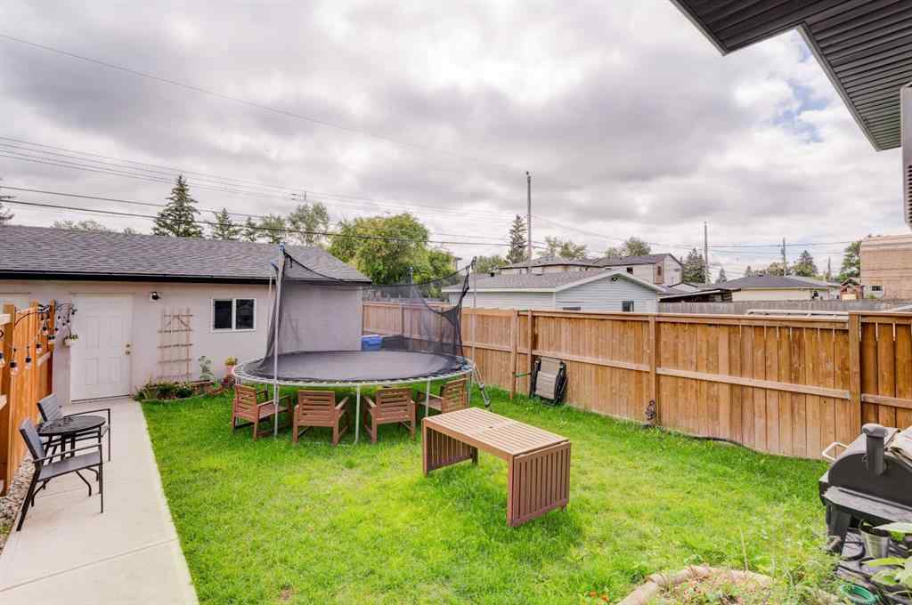 MLS® A2249296 - 2020 40 Street SE in Forest Lawn Calgary, Residential