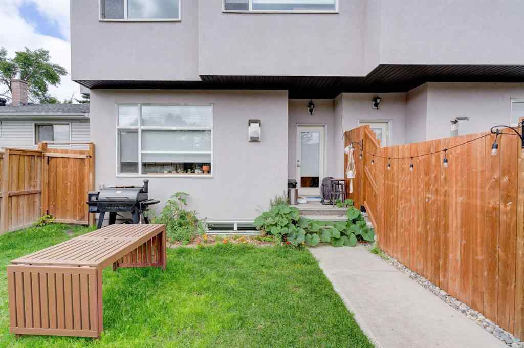 MLS® A2249296 - 2020 40 Street SE in Forest Lawn Calgary, Residential