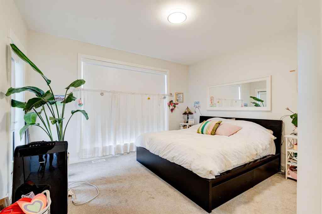 MLS® A2249296 - 2020 40 Street SE in Forest Lawn Calgary, Residential