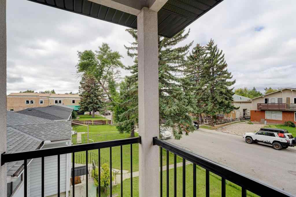 MLS® A2249296 - 2020 40 Street SE in Forest Lawn Calgary, Residential