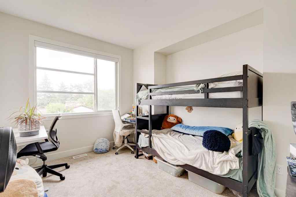 MLS® A2249296 - 2020 40 Street SE in Forest Lawn Calgary, Residential