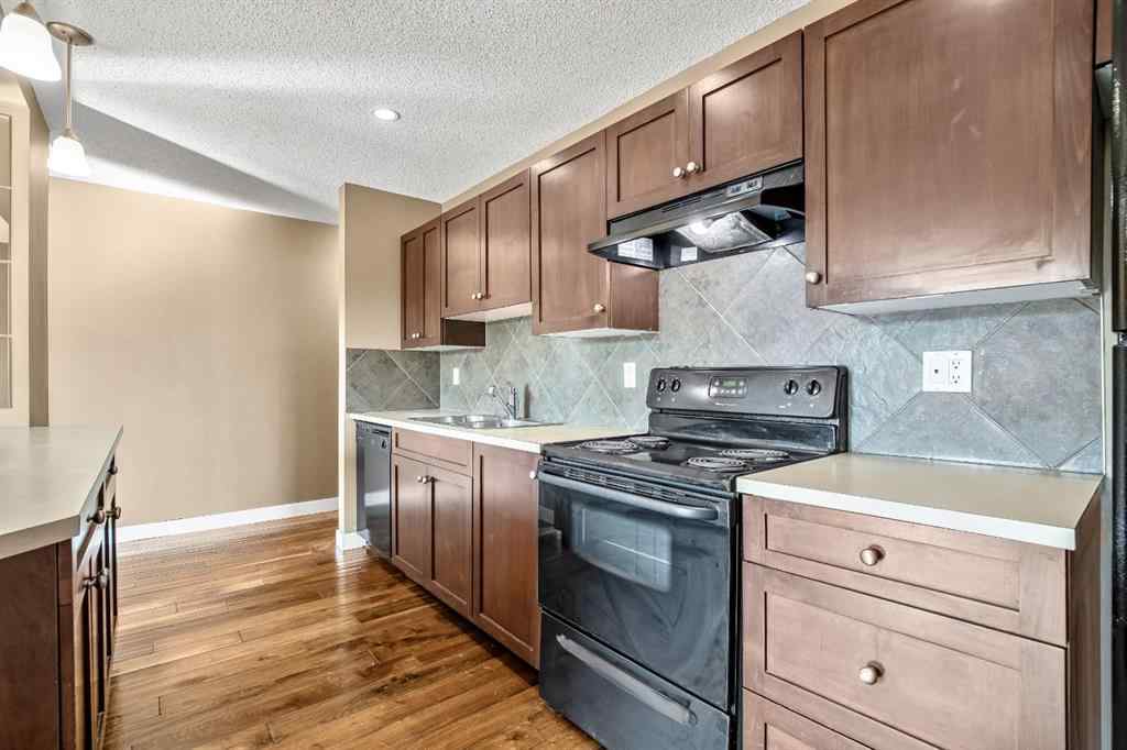 MLS® A2249302 - Unit #301 1828 12 Avenue SW in Sunalta Calgary, Residential