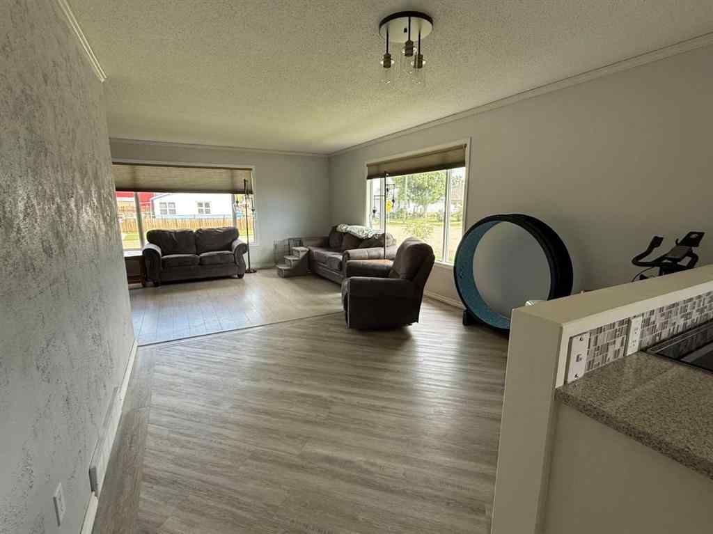 MLS® A2249310 - 219 4 Avenue E in NONE Hanna, Residential