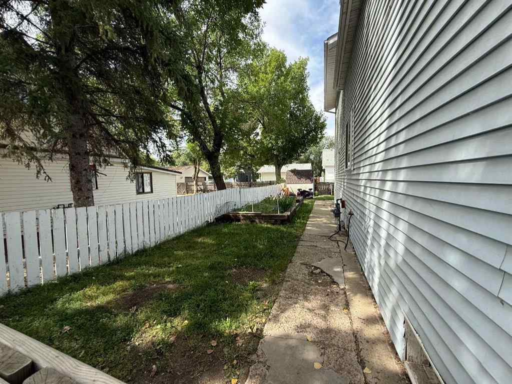 MLS® A2249315 - 5136 46 Street  in Provost Provost, Residential