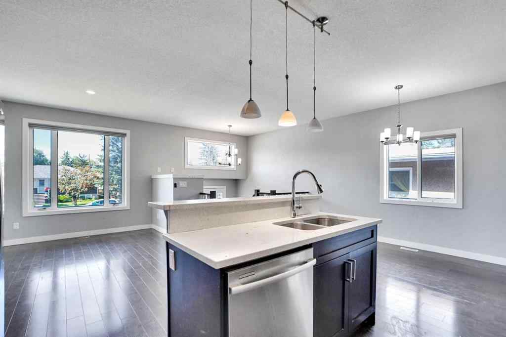 MLS® A2249316 - 2034 44 Street SE in Forest Lawn Calgary, Residential