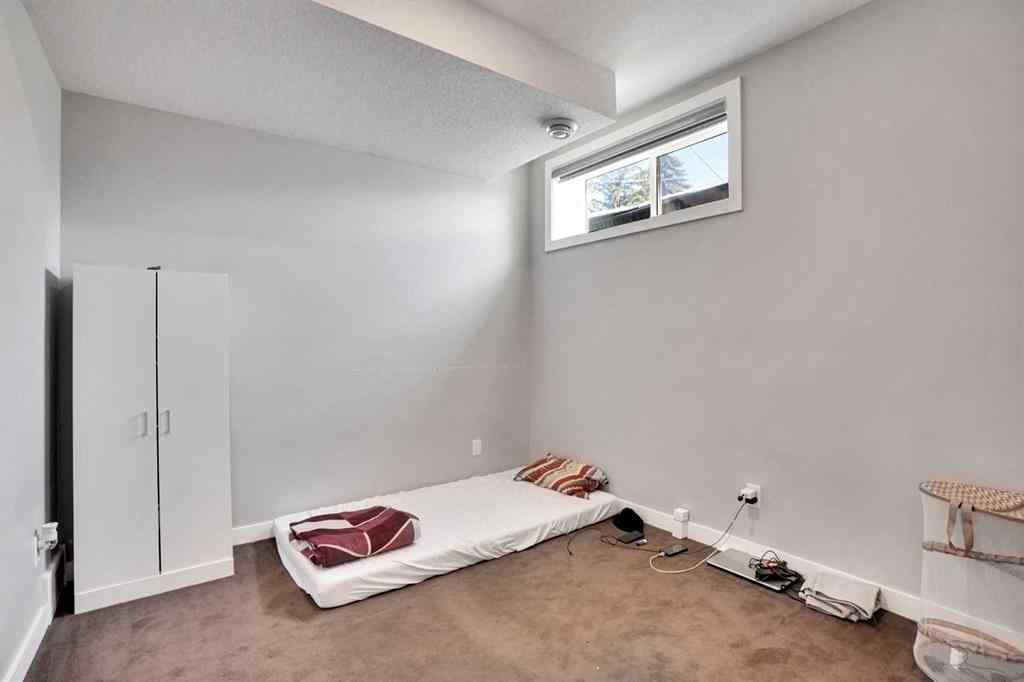 MLS® A2249316 - 2034 44 Street SE in Forest Lawn Calgary, Residential