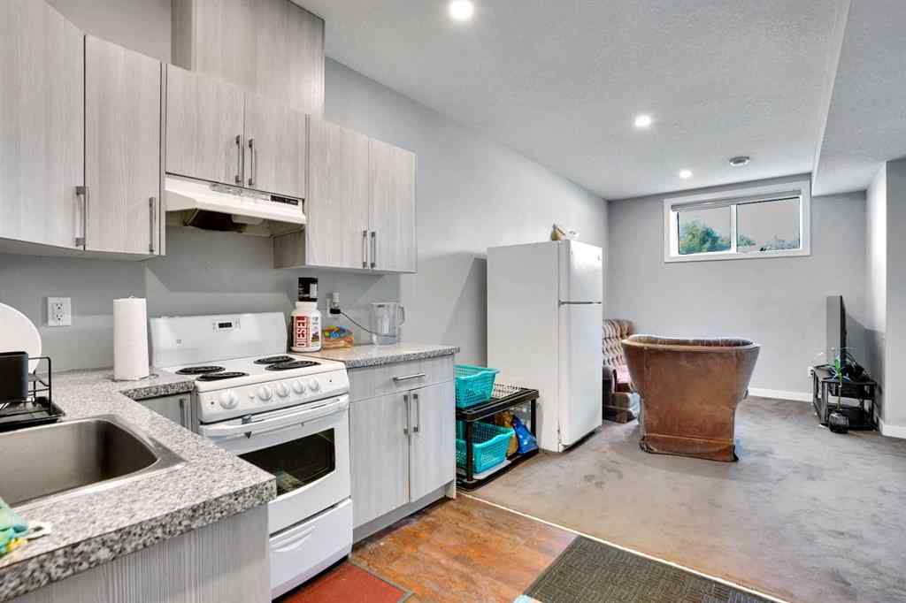 MLS® A2249316 - 2034 44 Street SE in Forest Lawn Calgary, Residential