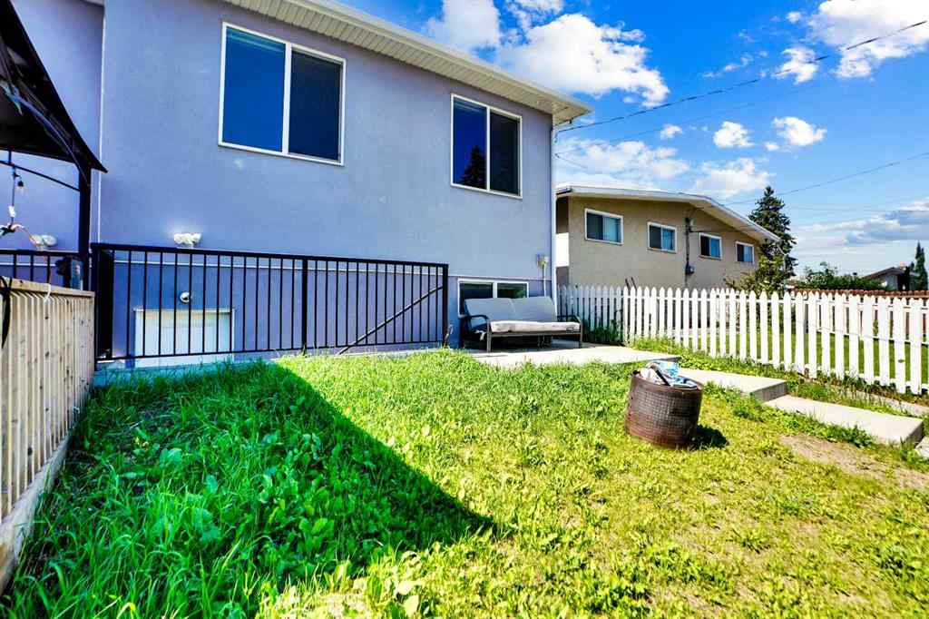 MLS® A2249316 - 2034 44 Street SE in Forest Lawn Calgary, Residential