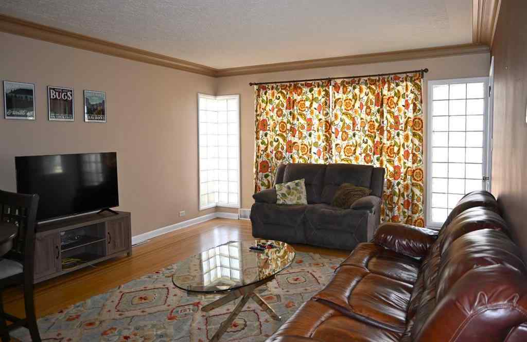MLS® A2249321 - 11946 20 Avenue  in NONE Blairmore, Residential