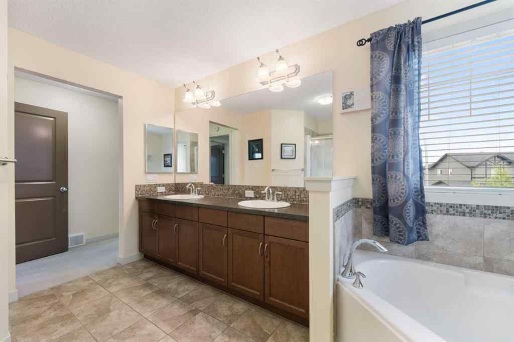 MLS® A2249328 - 7 Westridge Green  in Westridge Okotoks, Residential