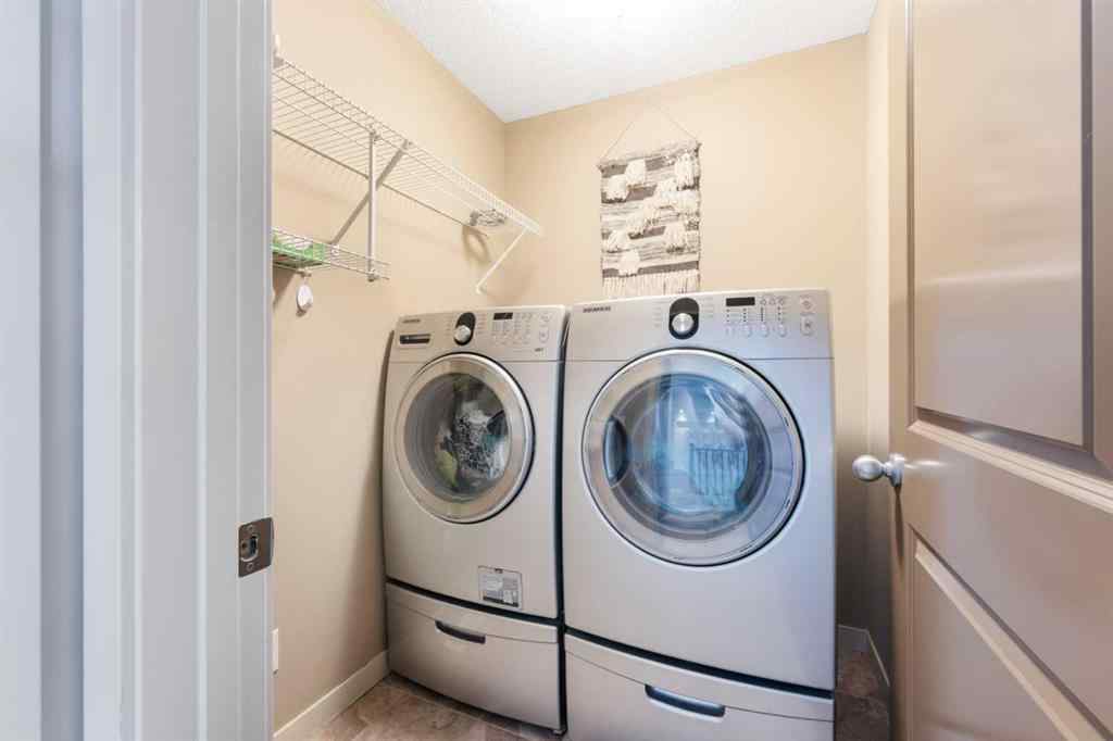 MLS® A2249328 - 7 Westridge Green  in Westridge Okotoks, Residential