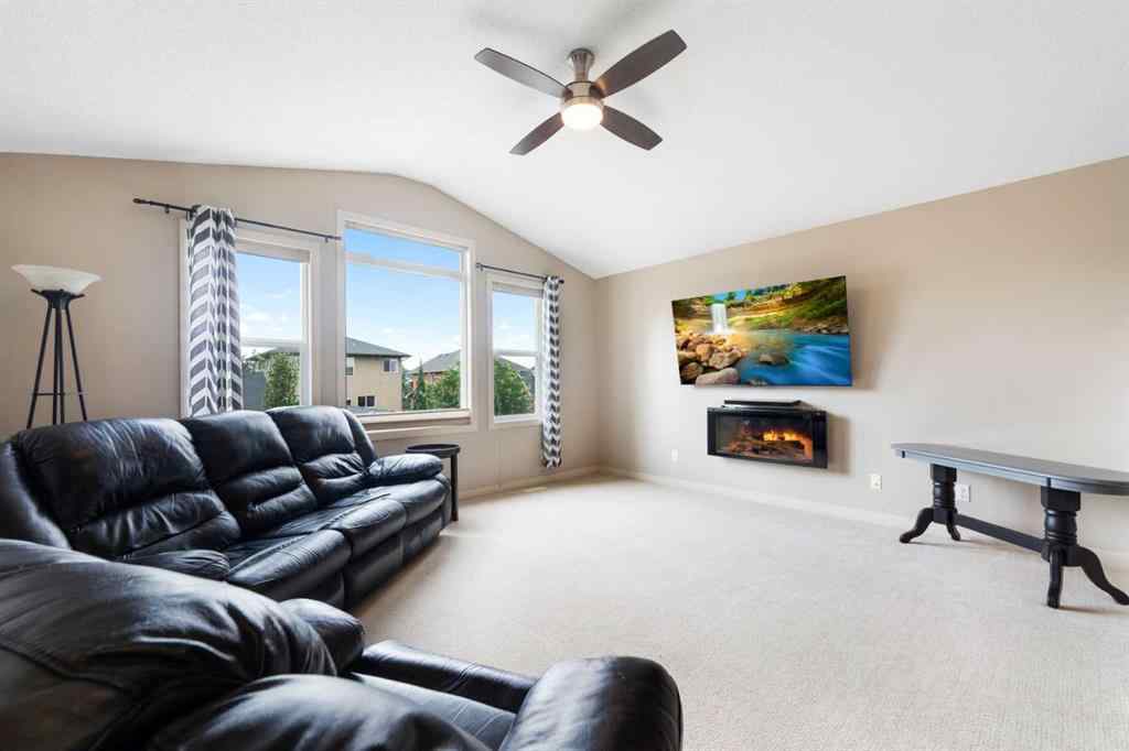 MLS® A2249328 - 7 Westridge Green  in Westridge Okotoks, Residential