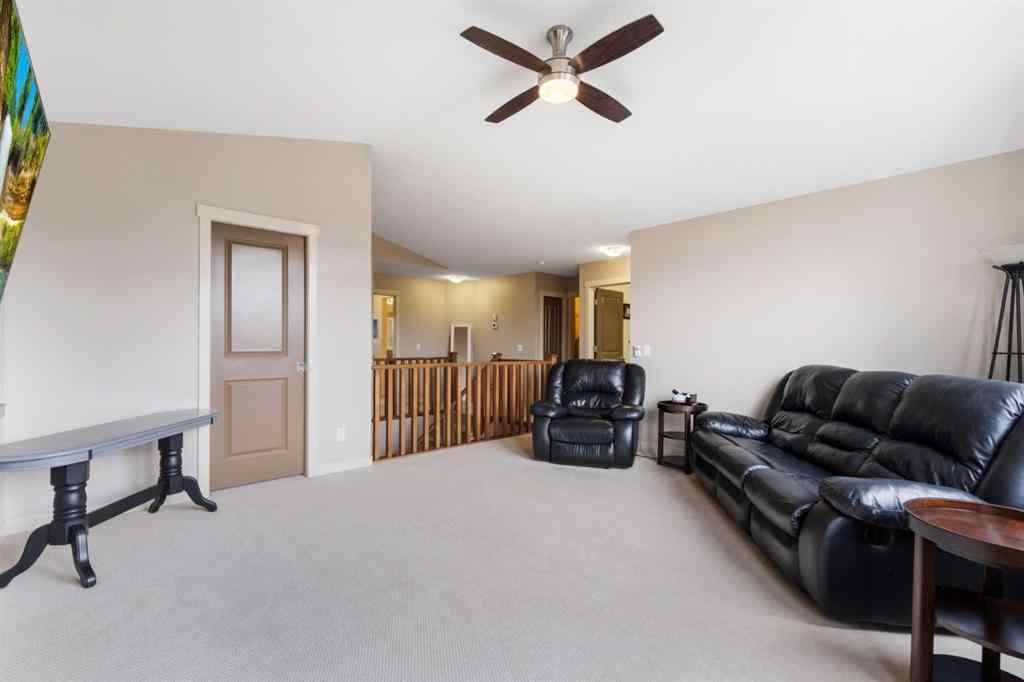 MLS® A2249328 - 7 Westridge Green  in Westridge Okotoks, Residential
