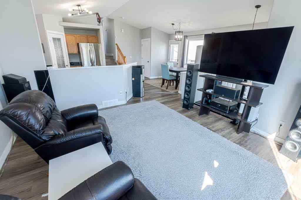 MLS® A2249339 - 10746 72 Avenue  in Mission Heights Grande Prairie, Residential
