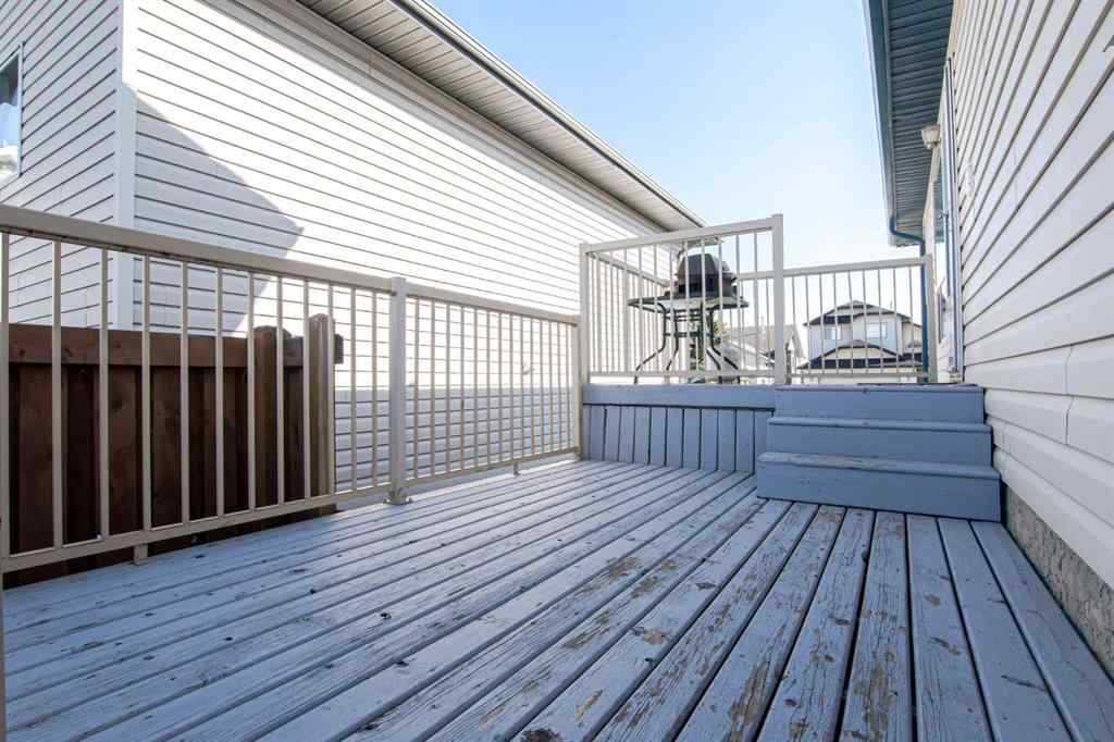 MLS® A2249339 - 10746 72 Avenue  in Mission Heights Grande Prairie, Residential