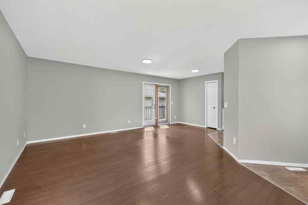 MLS® A2249340 - 5510 52 Street  in NONE Bashaw, Residential
