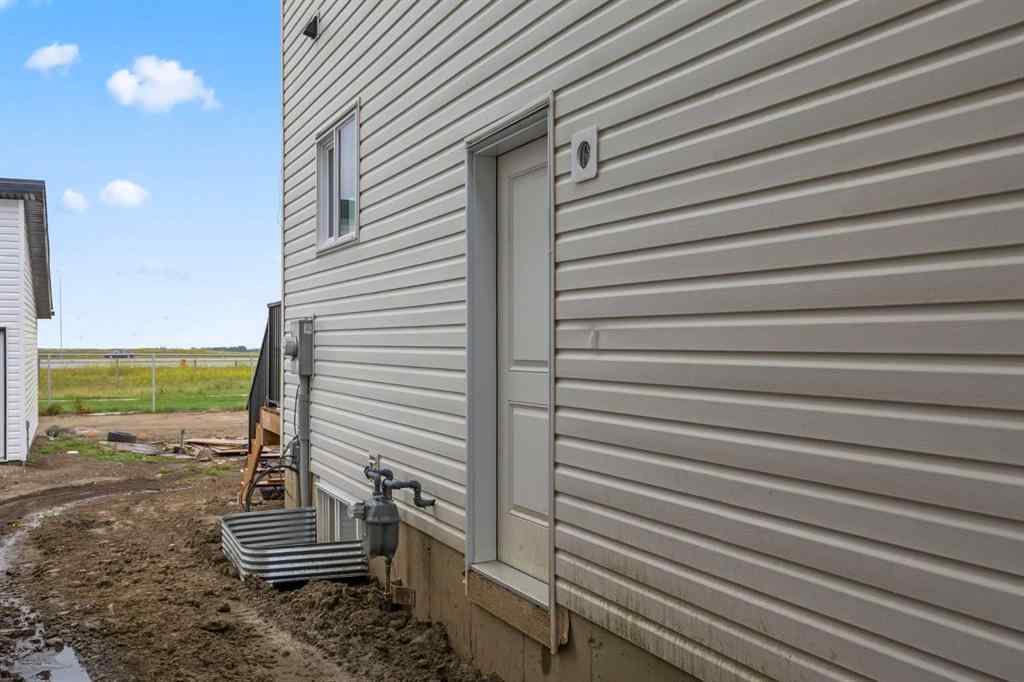 MLS® A2249342 - 192 Saddlelake Manor NE in Saddle Ridge Calgary, Residential