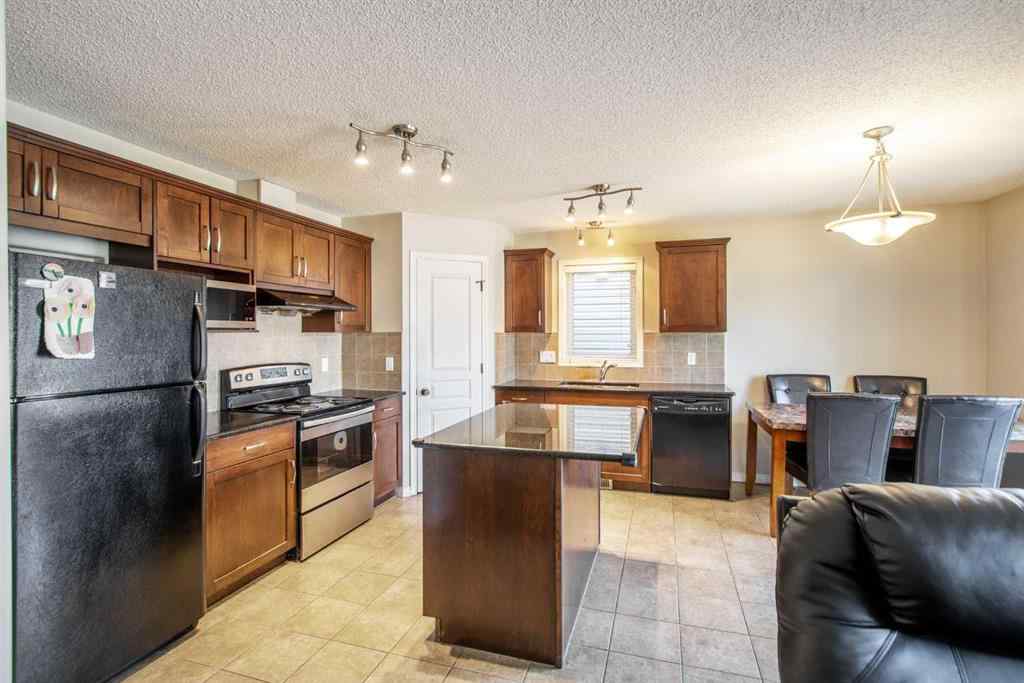 MLS® A2249344 - 15 Kingsland Way SE in Kings Heights Airdrie, Residential