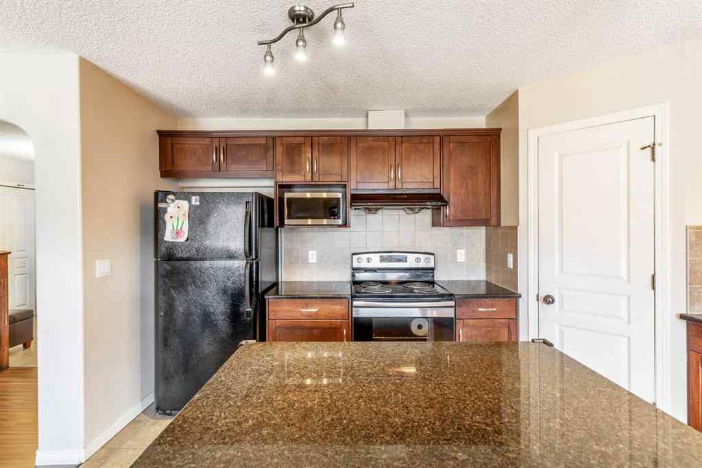 MLS® A2249344 - 15 Kingsland Way SE in Kings Heights Airdrie, Residential