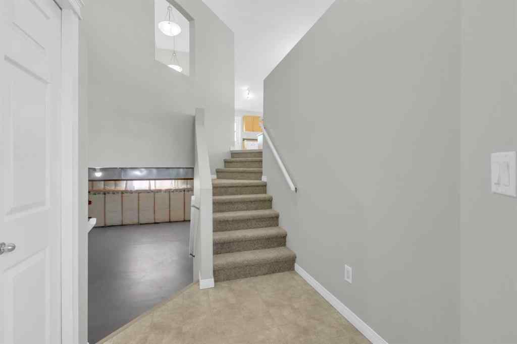 MLS® A2249348 - 7 Firdale Close  in Fox Run Sylvan Lake, Residential