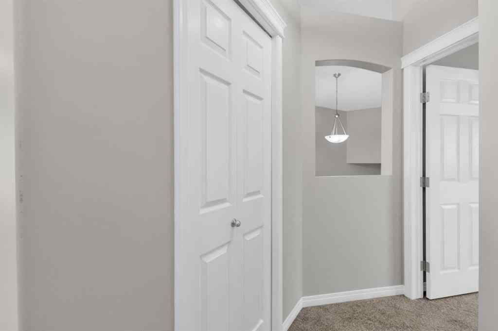 MLS® A2249348 - 7 Firdale Close  in Fox Run Sylvan Lake, Residential