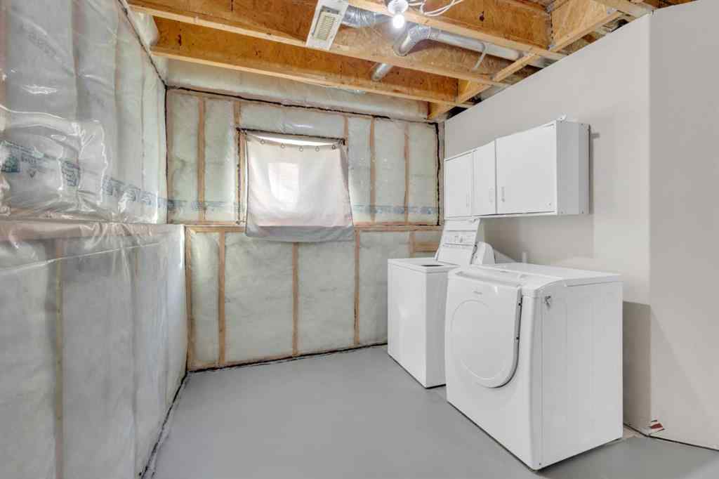 MLS® A2249348 - 7 Firdale Close  in Fox Run Sylvan Lake, Residential