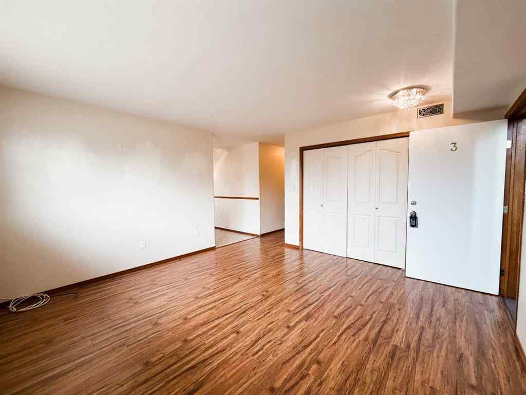 MLS® A2249349 - Unit #3 1006 3 Avenue  in NONE Beaverlodge, Residential