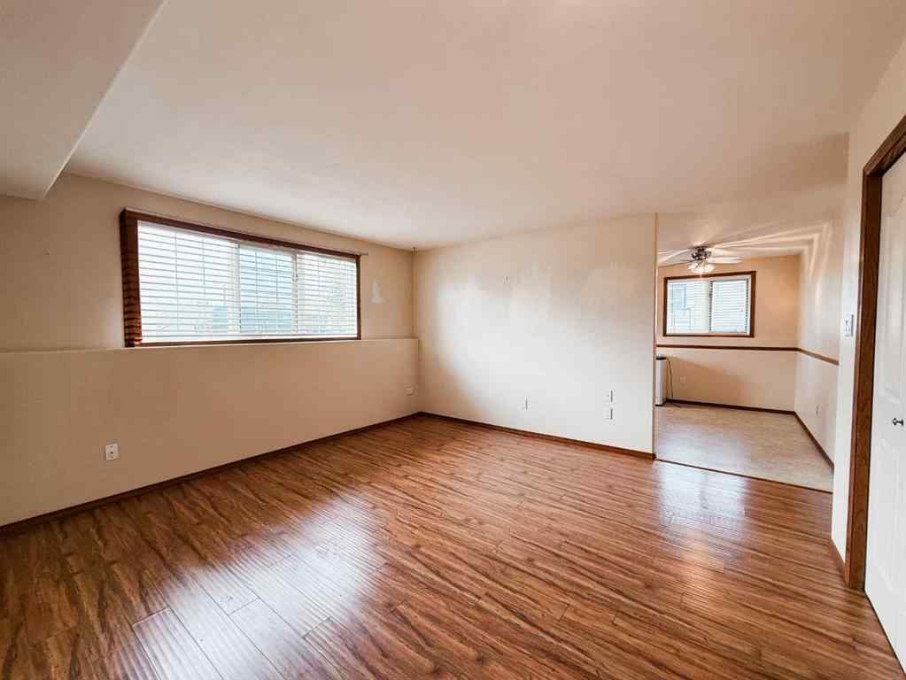 MLS® A2249349 - Unit #3 1006 3 Avenue  in NONE Beaverlodge, Residential