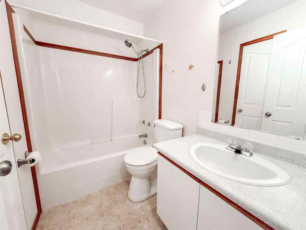 MLS® A2249349 - Unit #3 1006 3 Avenue  in NONE Beaverlodge, Residential