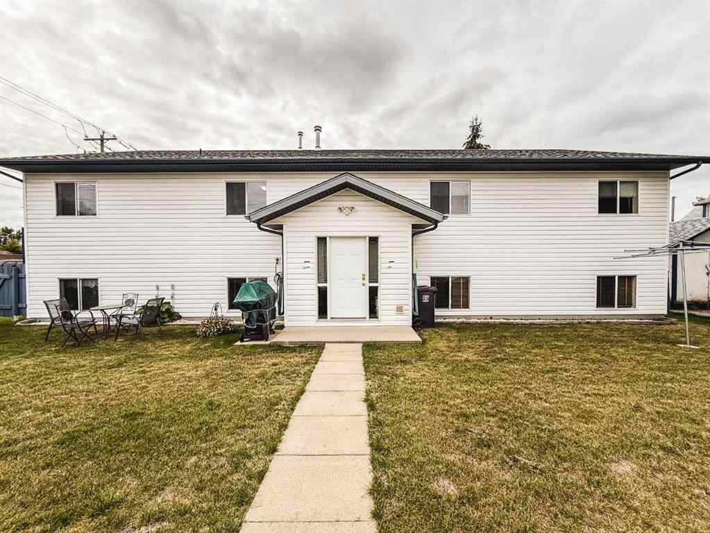 MLS® A2249349 - Unit #3 1006 3 Avenue  in NONE Beaverlodge, Residential
