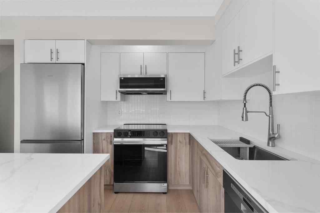 MLS® A2249351 - 7 Prominence View SW in Patterson Calgary, Residential