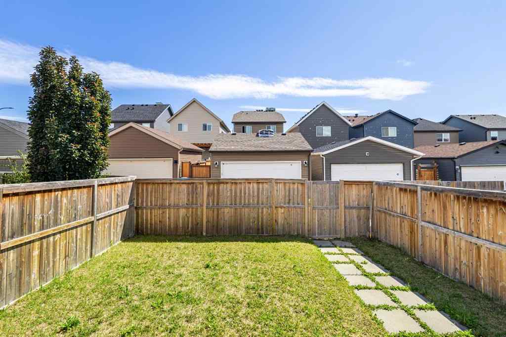MLS® A2249353 - 90 Evansridge Crescent NW in Evanston Calgary, Residential
