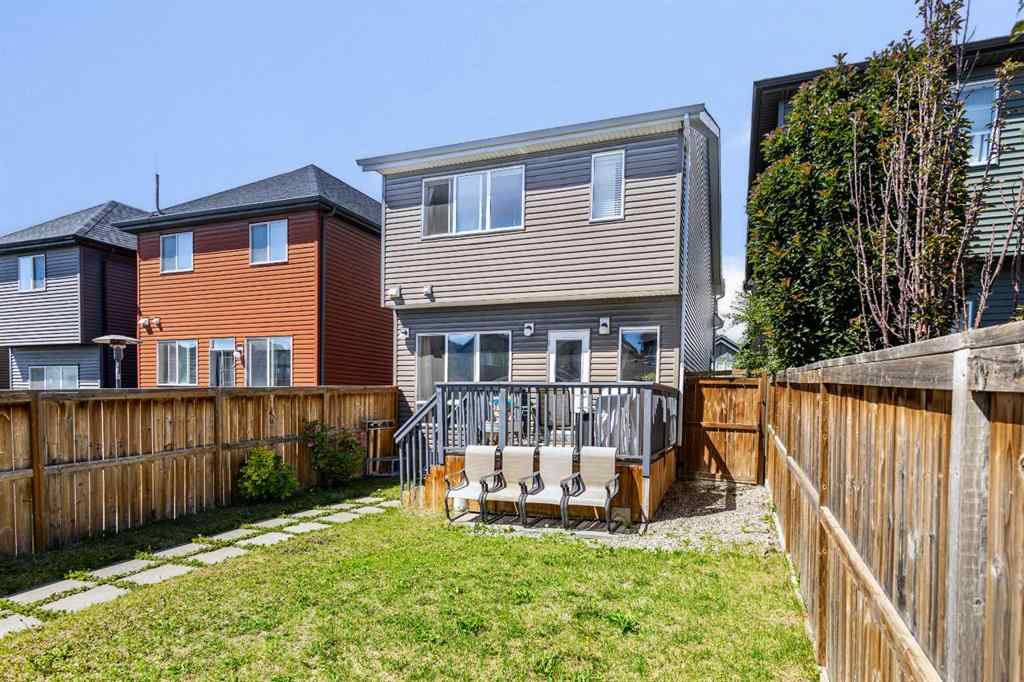 MLS® A2249353 - 90 Evansridge Crescent NW in Evanston Calgary, Residential