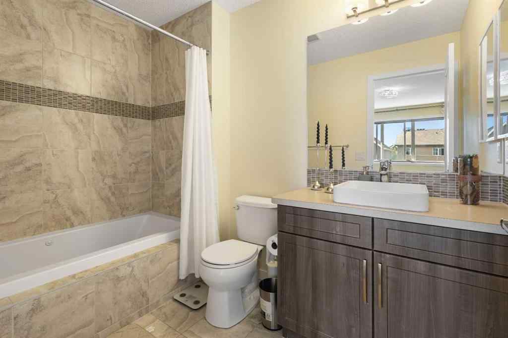 MLS® A2249353 - 90 Evansridge Crescent NW in Evanston Calgary, Residential