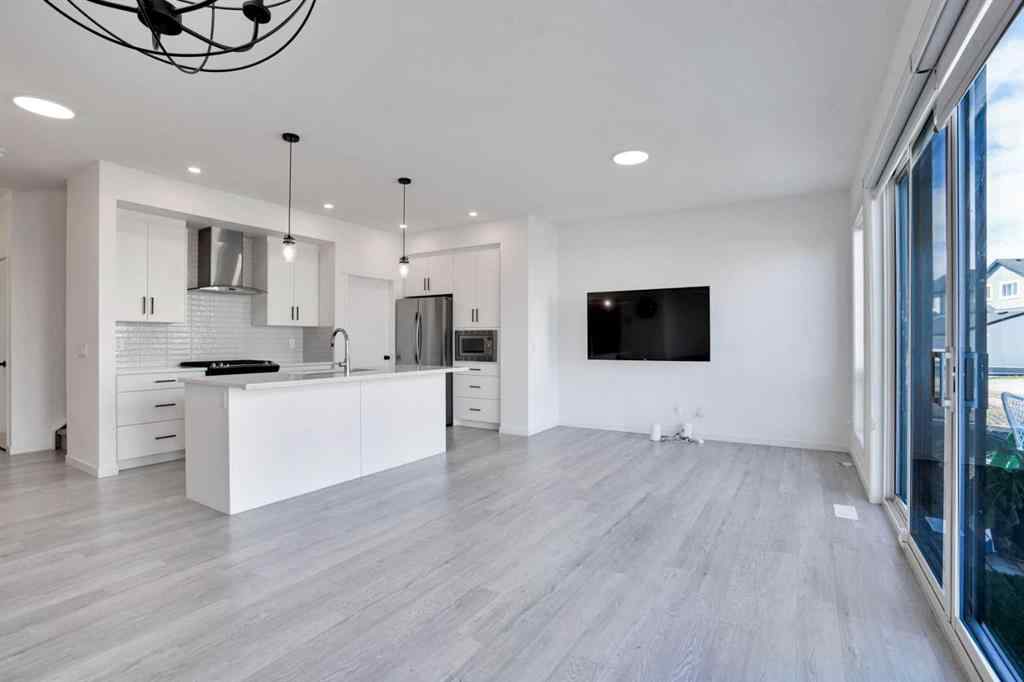 MLS® A2249355 - 38 Magnolia Court SE in Mahogany Calgary, Residential