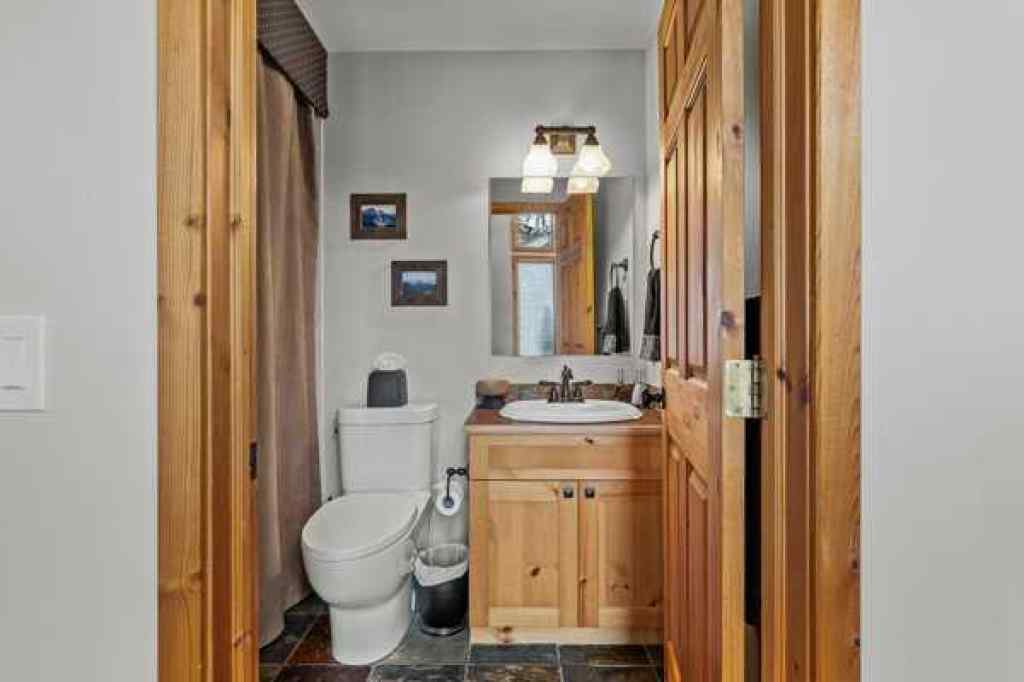 MLS® A2249361 - 101 Wapiti Close  in Eagle Terrace Canmore, Residential