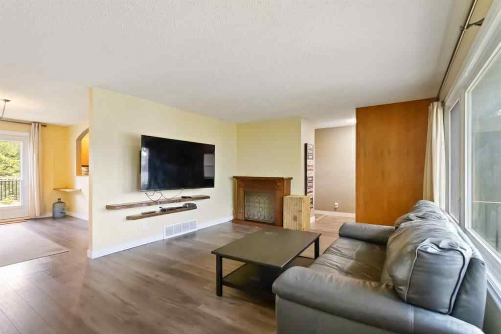 MLS® A2249362 - 106 Hilltop Crescent  in Thickwood Fort McMurray, Residential