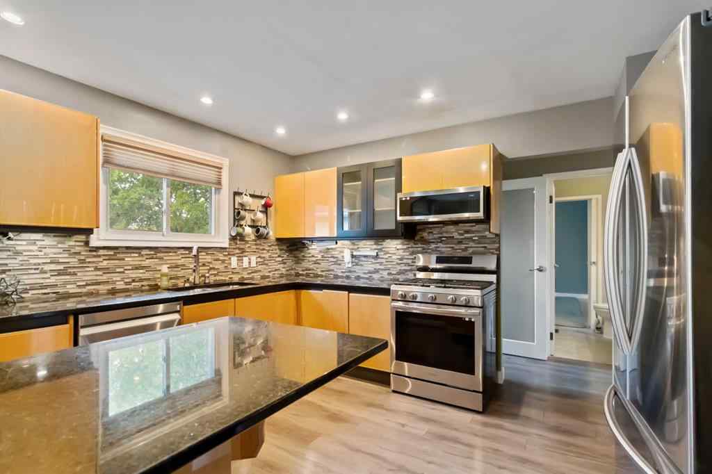 MLS® A2249362 - 106 Hilltop Crescent  in Thickwood Fort McMurray, Residential