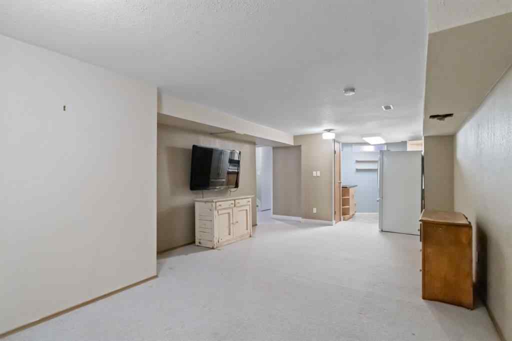MLS® A2249362 - 106 Hilltop Crescent  in Thickwood Fort McMurray, Residential