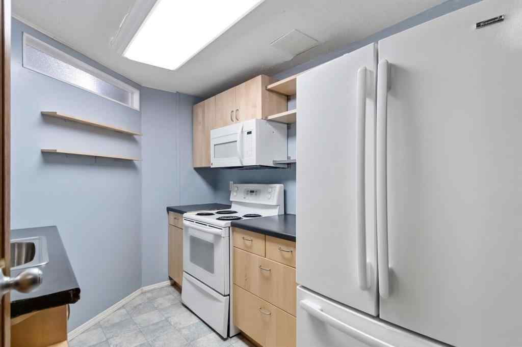 MLS® A2249362 - 106 Hilltop Crescent  in Thickwood Fort McMurray, Residential