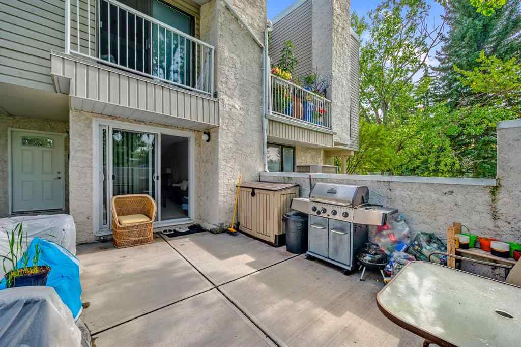 MLS® A2249363 - Unit #2417 3500 Varsity Drive NW in Varsity Calgary, Residential