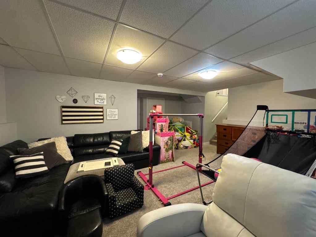 MLS® A2249364 - 12 Rutherford Drive  in Rosedale Estates Red Deer, Residential