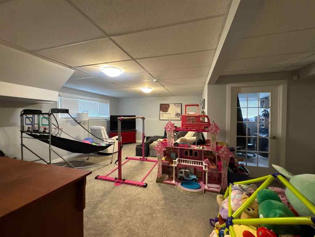 MLS® A2249364 - 12 Rutherford Drive  in Rosedale Estates Red Deer, Residential