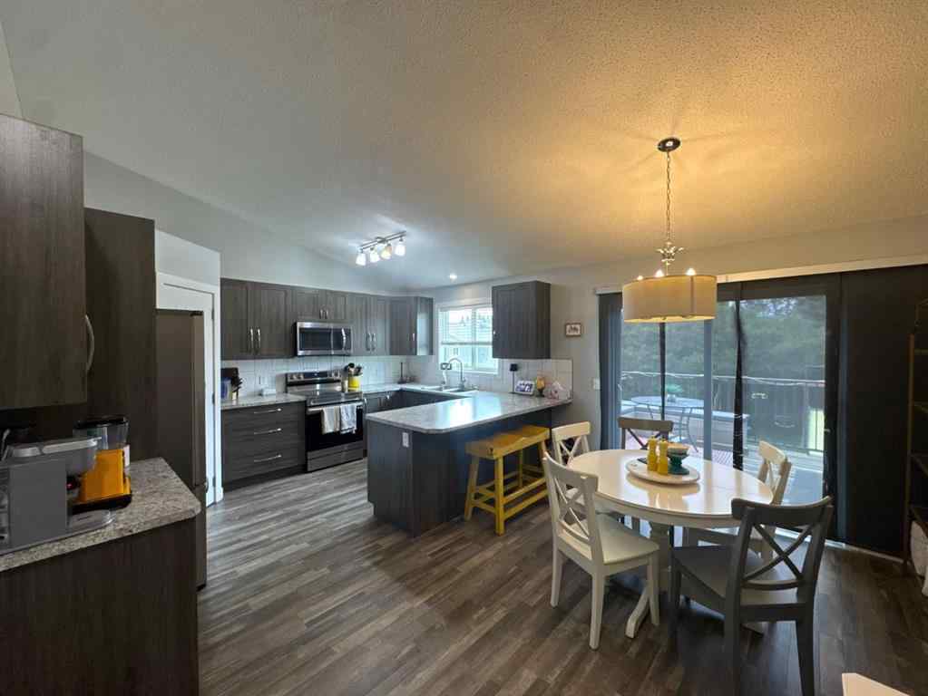 MLS® A2249364 - 12 Rutherford Drive  in Rosedale Estates Red Deer, Residential
