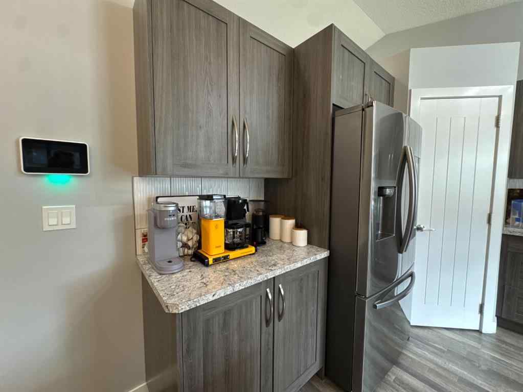 MLS® A2249364 - 12 Rutherford Drive  in Rosedale Estates Red Deer, Residential