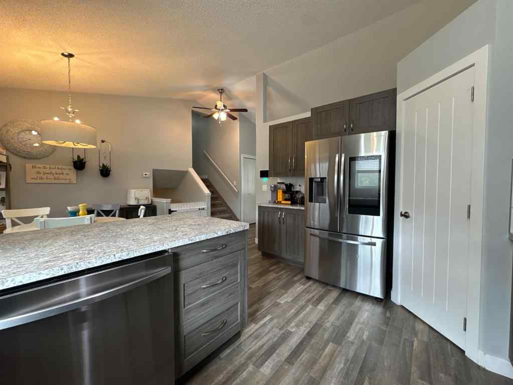 MLS® A2249364 - 12 Rutherford Drive  in Rosedale Estates Red Deer, Residential