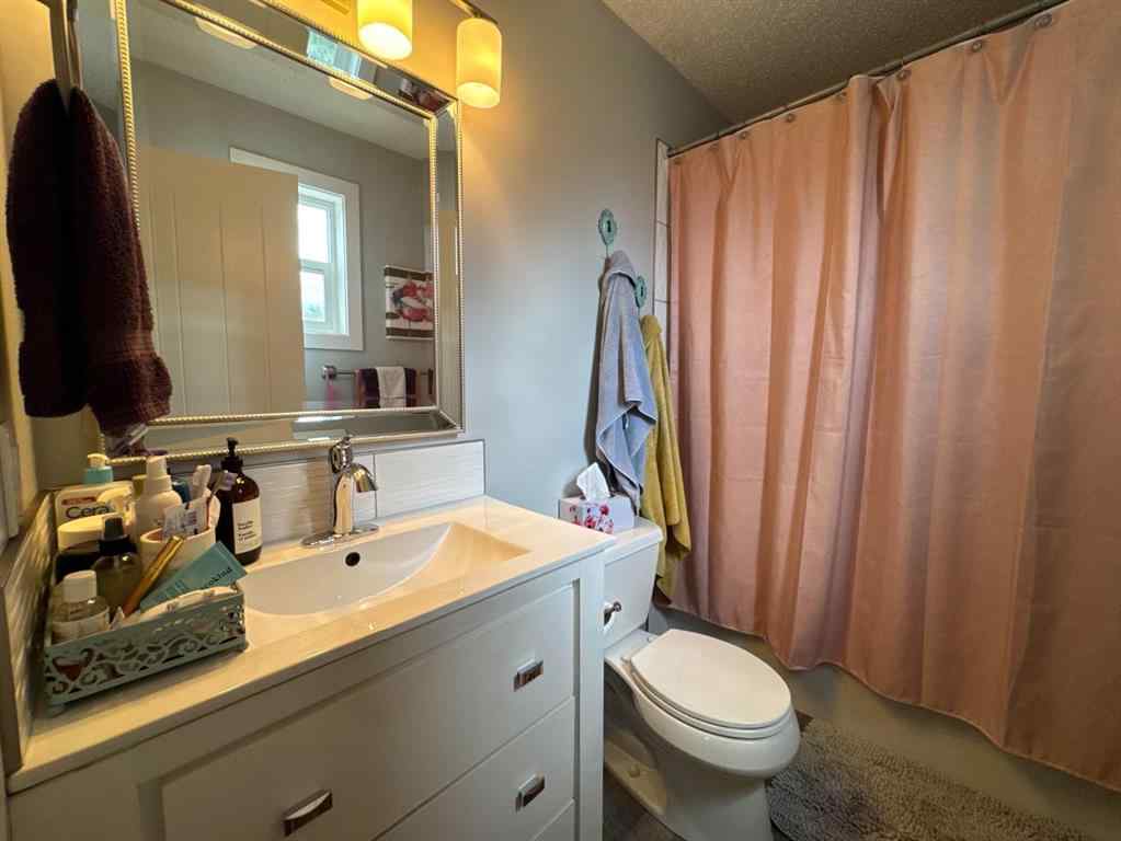 MLS® A2249364 - 12 Rutherford Drive  in Rosedale Estates Red Deer, Residential
