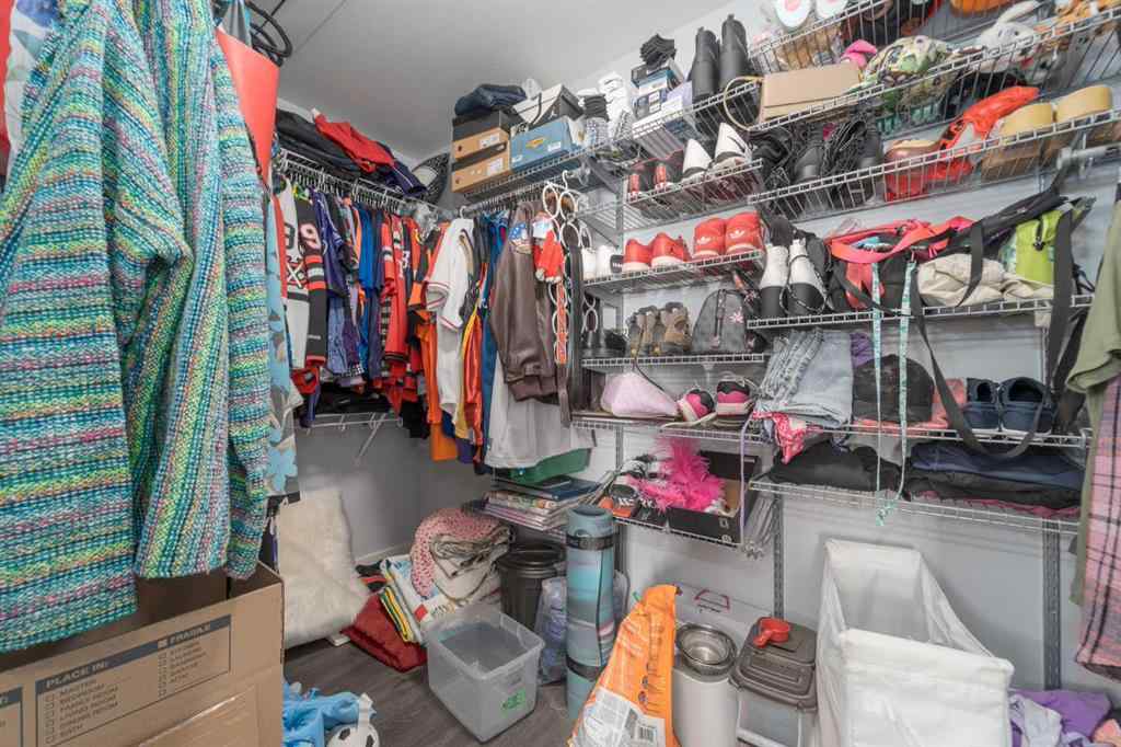 MLS® A2249381 - 1553 Coalbanks Boulevard W in Copperwood Lethbridge, Residential