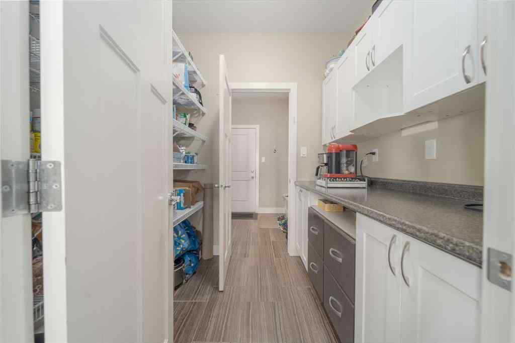 MLS® A2249381 - 1553 Coalbanks Boulevard W in Copperwood Lethbridge, Residential